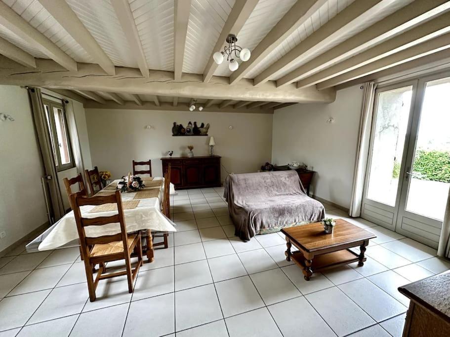 Maison De Campagne Proche Vichy Saint-Étienne-de-Vicq Eksteriør bilde